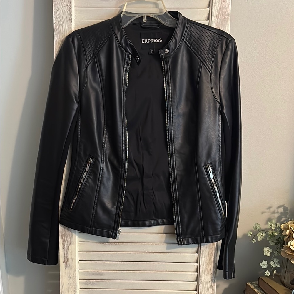 EUC Express Black Women's Jacket